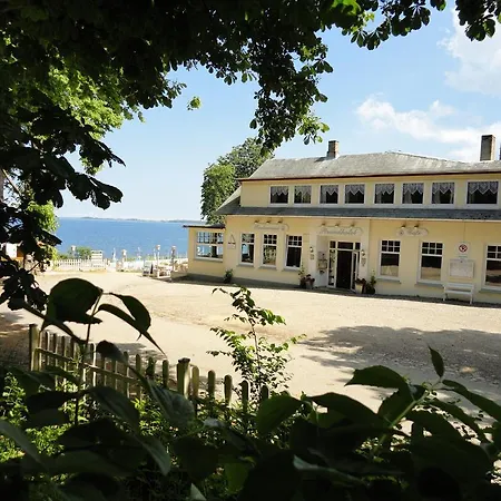 Отель Strandhotel Steinberghaff *