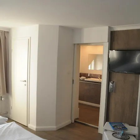 Strandhotel Steinberghaff Отель Штайнберг