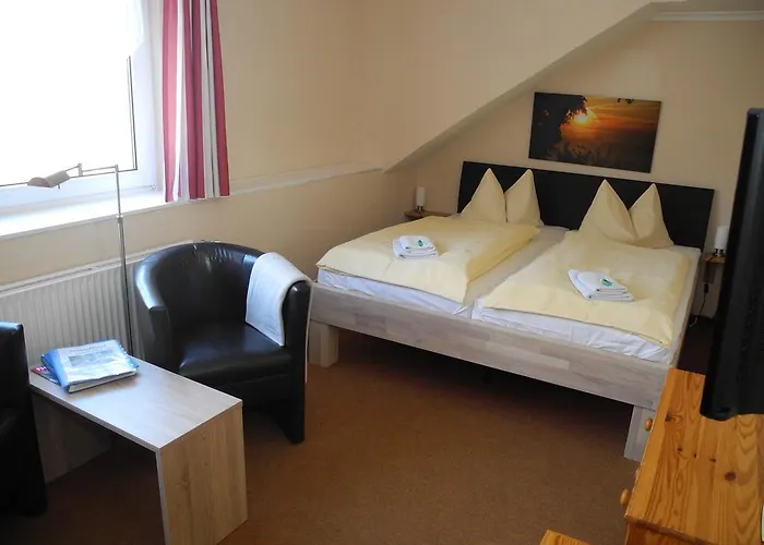 Strandhotel Steinberghaff Hotel *