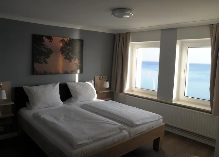 Strandhotel Steinberghaff Hotel *